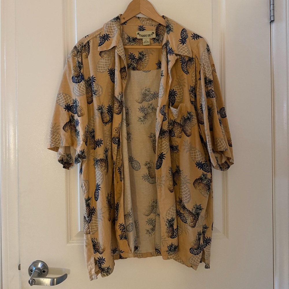 Silk ParadiseCoves Men Silk Hawaiian PineappleShirt XL Short Sleeve Orange Black